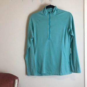Womens patagonia quarter zip pullover M